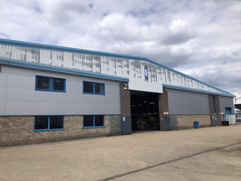 Marden Edwards, Dorset — exterior cladding before respray